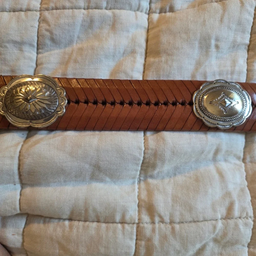 N/A woven leather